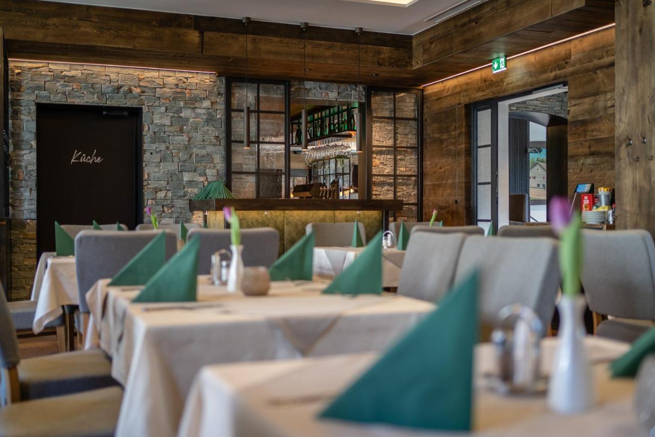 Brueckenwirt Hotel Hallein Eksteriør billede
