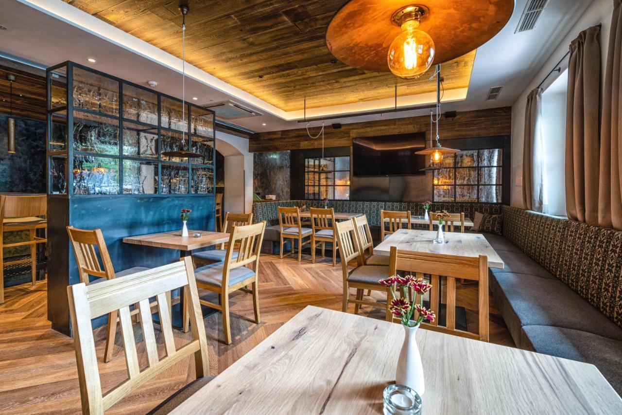 Brueckenwirt Hotel Hallein Eksteriør billede